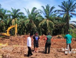 Sertu Alimuddin Harahap Pantau Penyiapan Lahan Koperasi Merah Putih