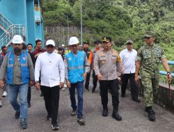 Antisipasi Banjir, Dandim 0313/kpr Bersama Bupati Pelalawan dan Forkopimda Tinjau Langsung Debit Air Waduk PLTA Koto Panjang