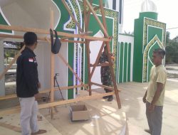 Babinsa Koramil 07/Kampar Bersama Masyarakat Gelar Gotong- Royong Rehab Masjid Al Ikhlas