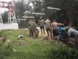 Pembangunan Jembatan Garuda di Desa Batu Gajah, Satgas Kodim 0313/KPR Tetap Semangat di Penghujung Ramadhan