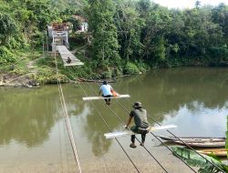 Update Jembatan Gajah Bertalut, Tim Konstruksi Mulai Pasang Tulangan Besi Lantai Bawah