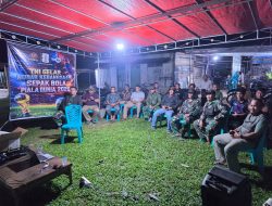 Pererat Kebersamaan, Babinsa Koramil 04/PKL Kuras Gelar Nobar Piala Dunia 2026 Bersama Warga Sorek Satu