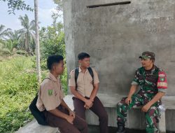 Peduli Dengan Generasi Muda, Babinsa Koramil 14/Kepenuhan