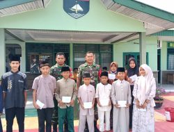 Jumat Berkah Dandim 0313/KPR, Babinsa Koramil 05/KK Salurkan Bantuan Kepada Masyarakat