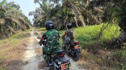 Babinsa Koramil 03/Bunut Gencarkan Patroli Cegah Karhutla di Desa Merbau
