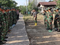 Awali Tugas Dengan Disiplin, Lettu Inf Feby Harahap Pimpin Apel Pagi, Berikan Arahan dan Semangat Kepada Tim Satgas TMMD