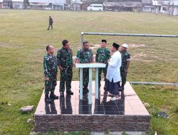 Lewat Subuh Berjemaah, Tim Mabes TNI Gelar Sosialisasi Karhutla dan Kunjungi Tugu Bersejarah di Desa Empat Balai